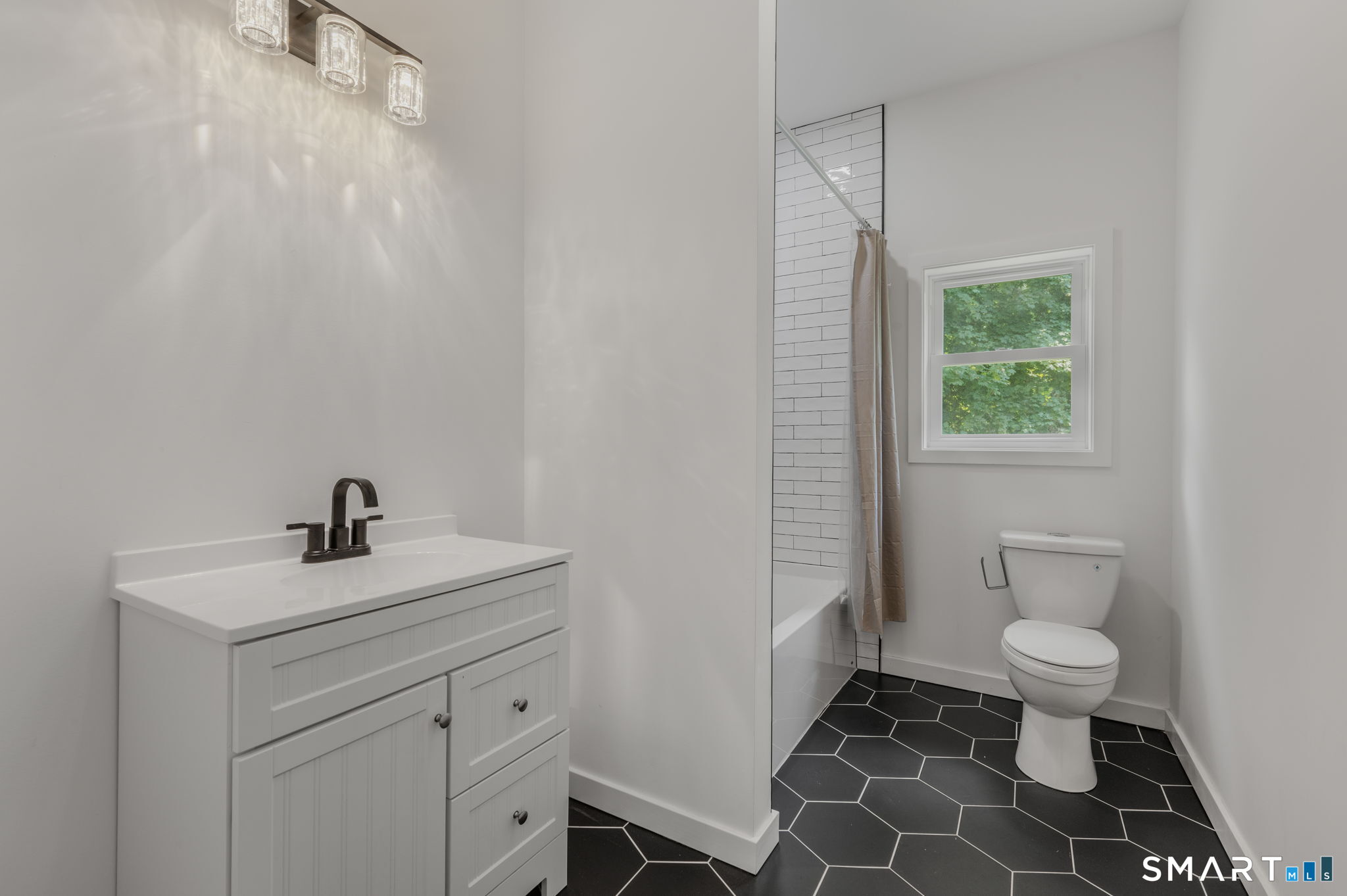 64 Mullen Hill Road Waterford CT 06385