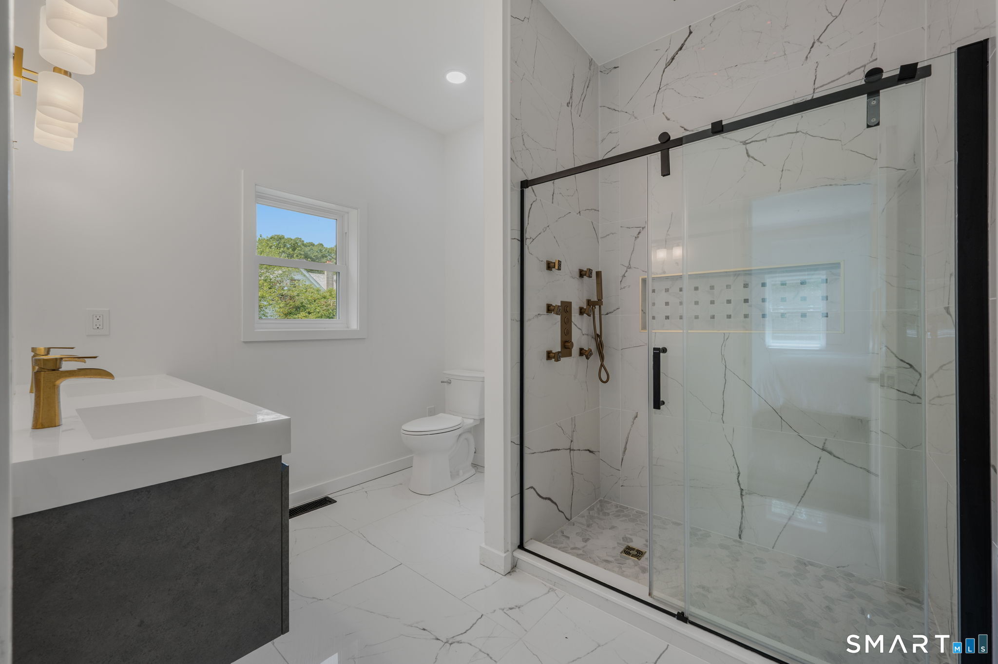 64 Mullen Hill Road Waterford CT 06385