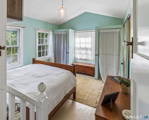 1 Algonquin Trail Newtown CT 06482
