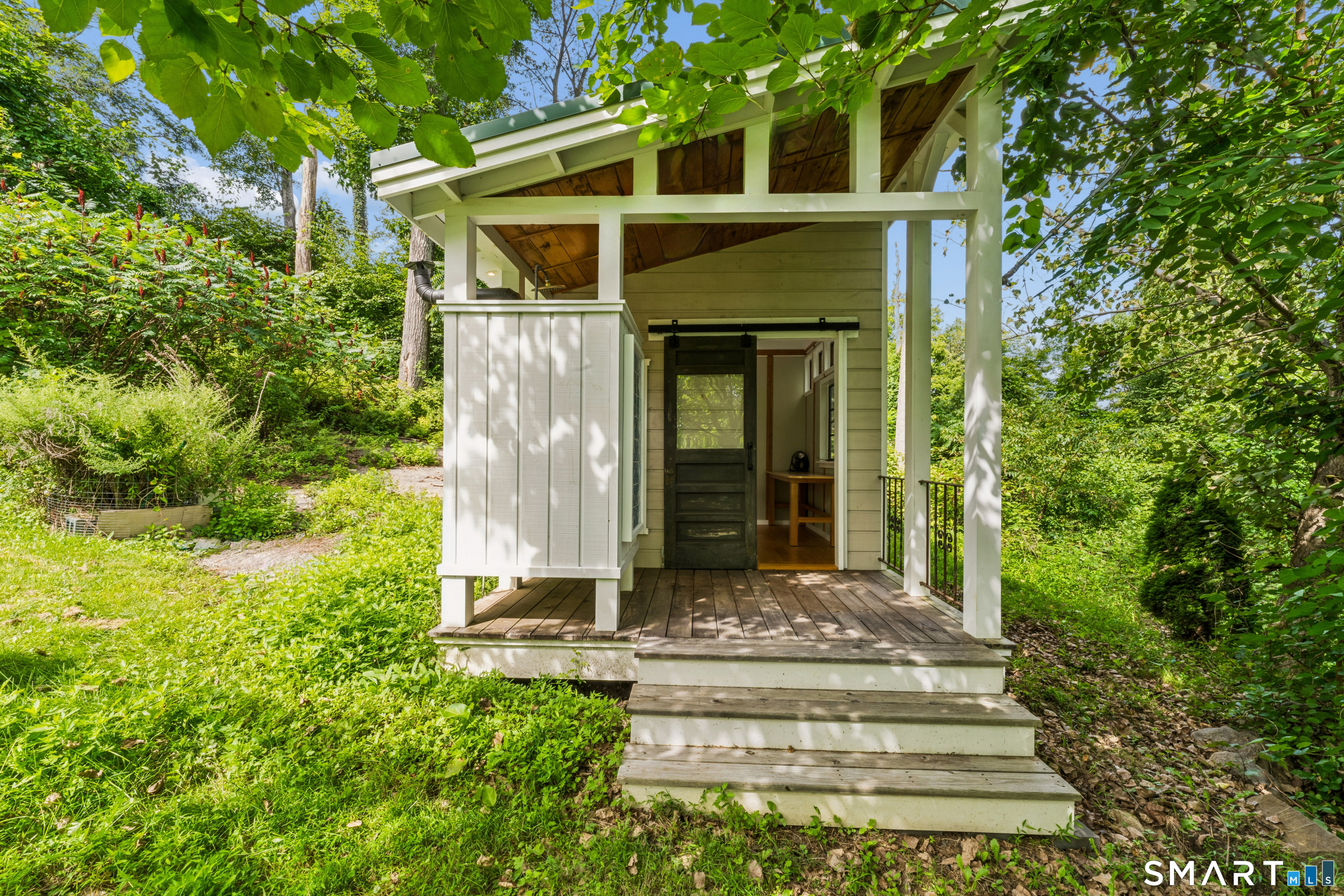 1 Algonquin Trail Newtown CT 06482