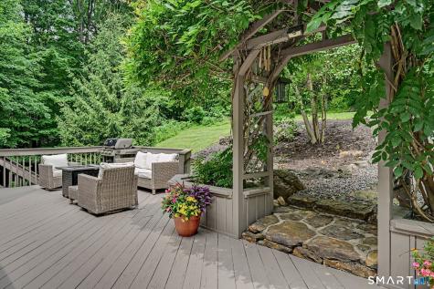 380 Black Rock Turnpike Redding CT 06896