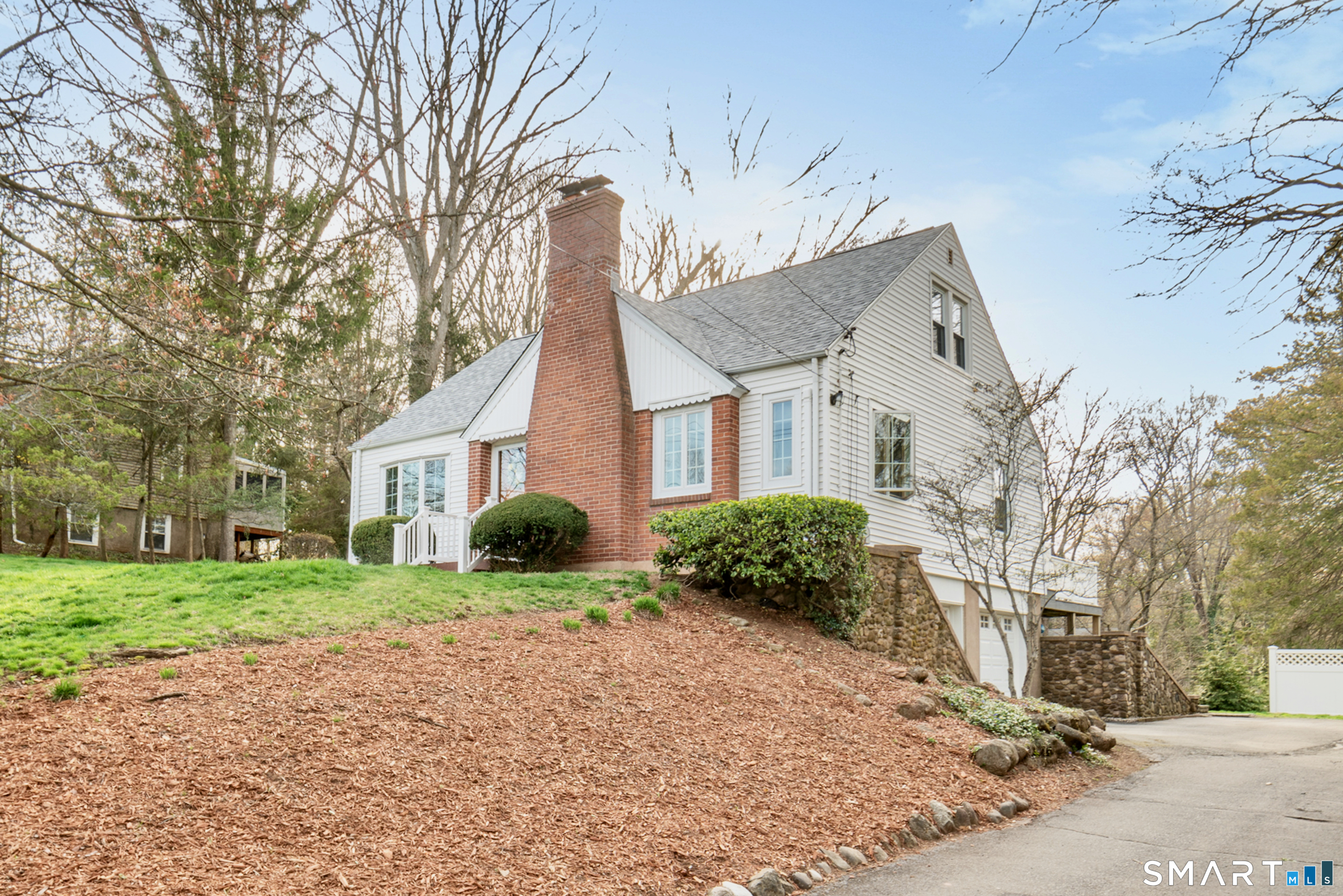 264 Highland Avenue Hamden CT 06518