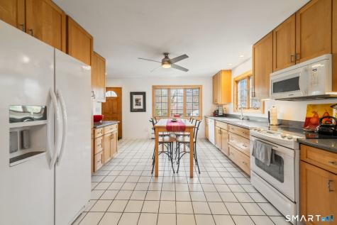 264 Highland Avenue Hamden CT 06518