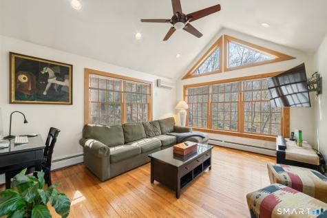 264 Highland Avenue Hamden CT 06518