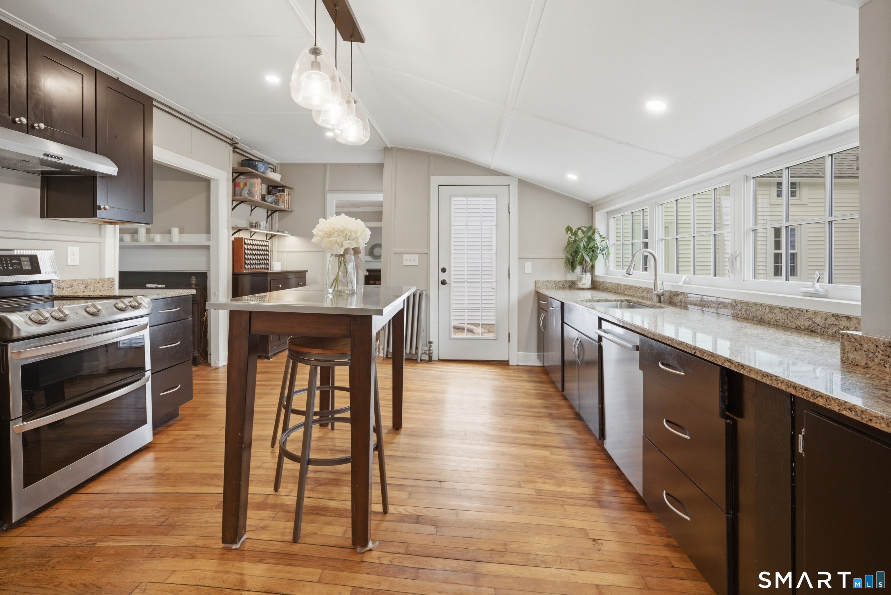 18 Bates Road Chaplin CT 06235