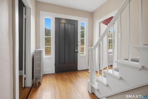 18 Bates Road Chaplin CT 06235