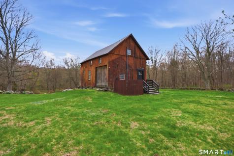 18 Bates Road Chaplin CT 06235