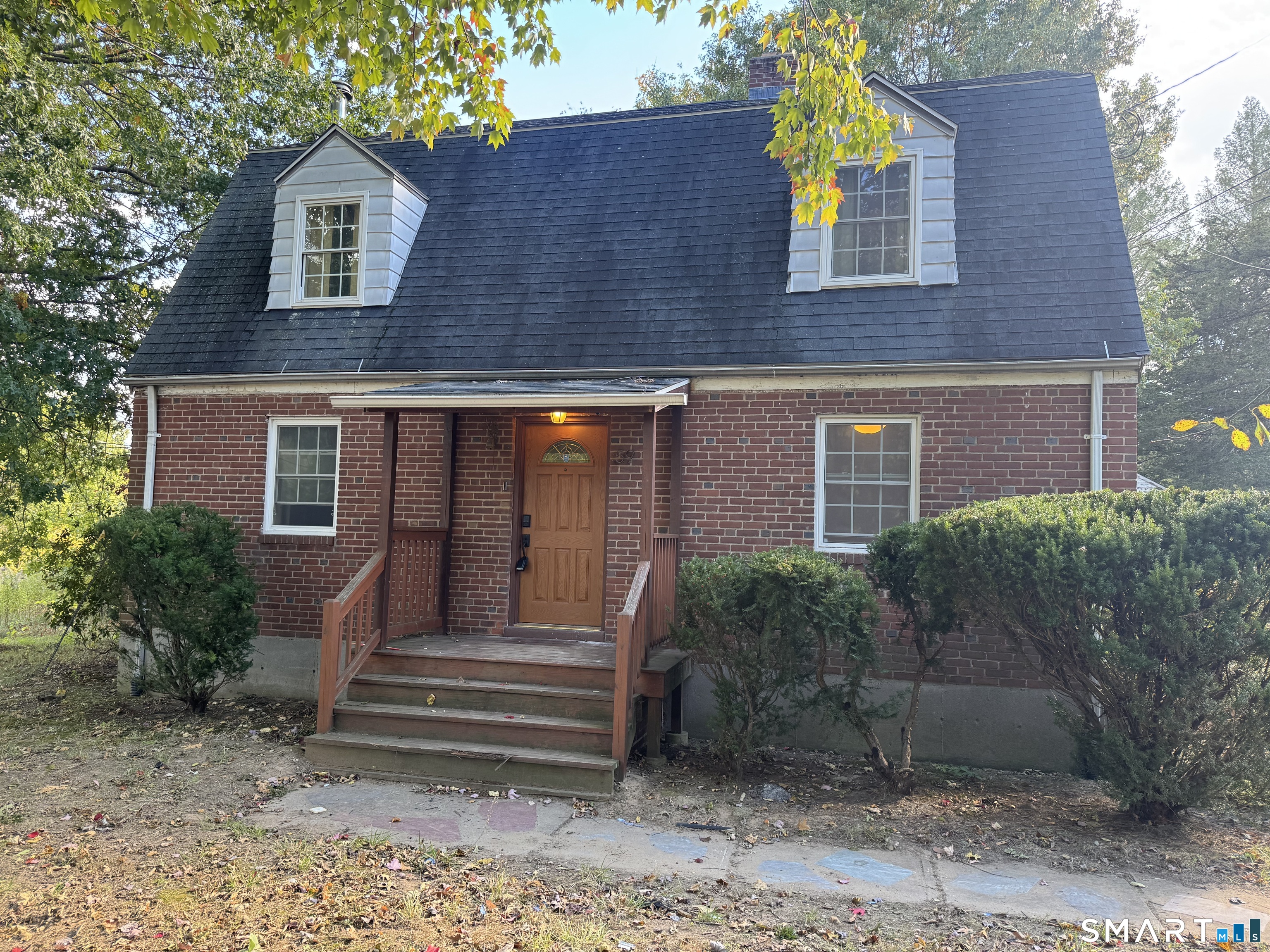 59 East Wintonbury Avenue Bloomfield CT 06002