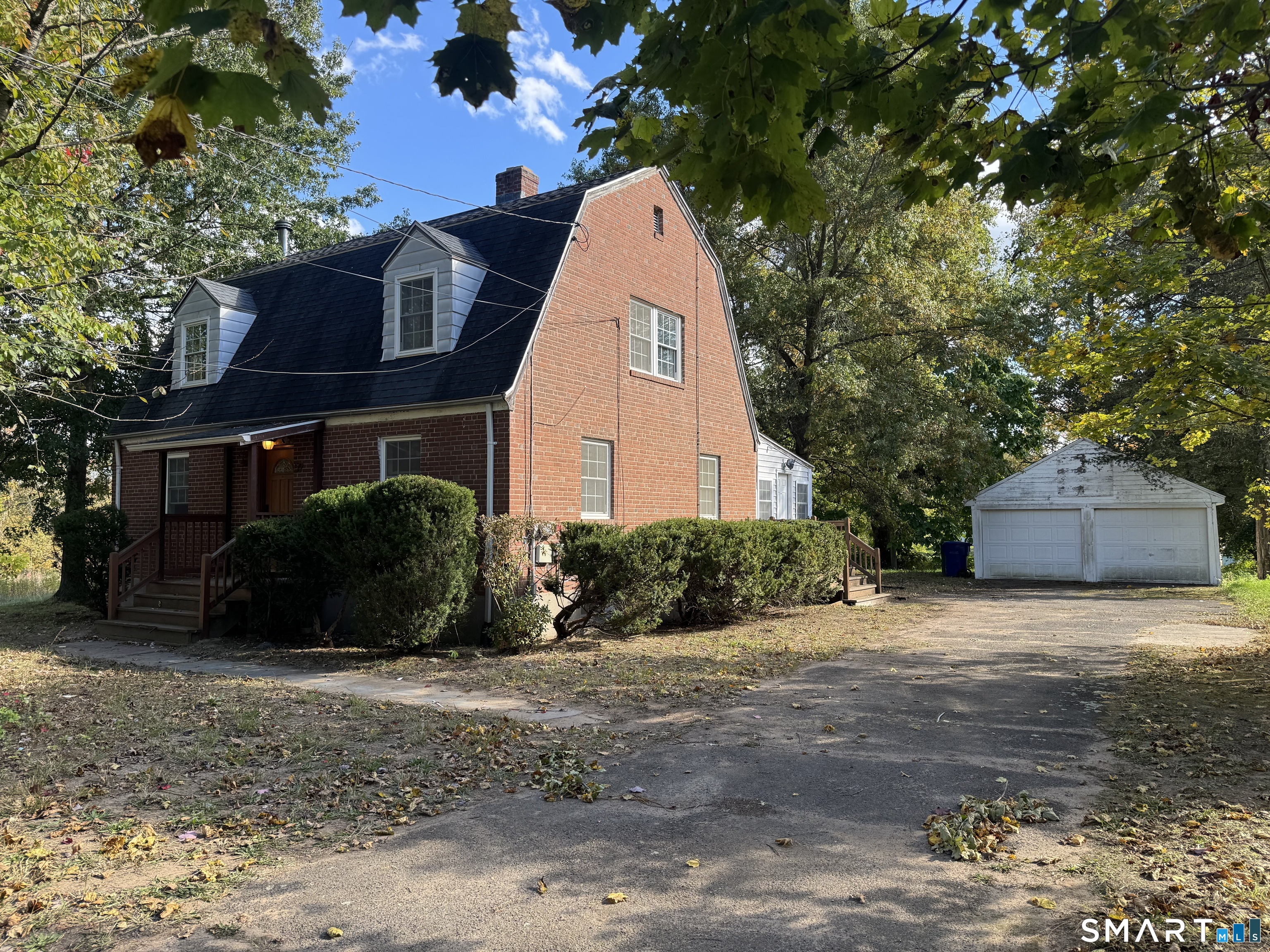 59 East Wintonbury Avenue Bloomfield CT 06002