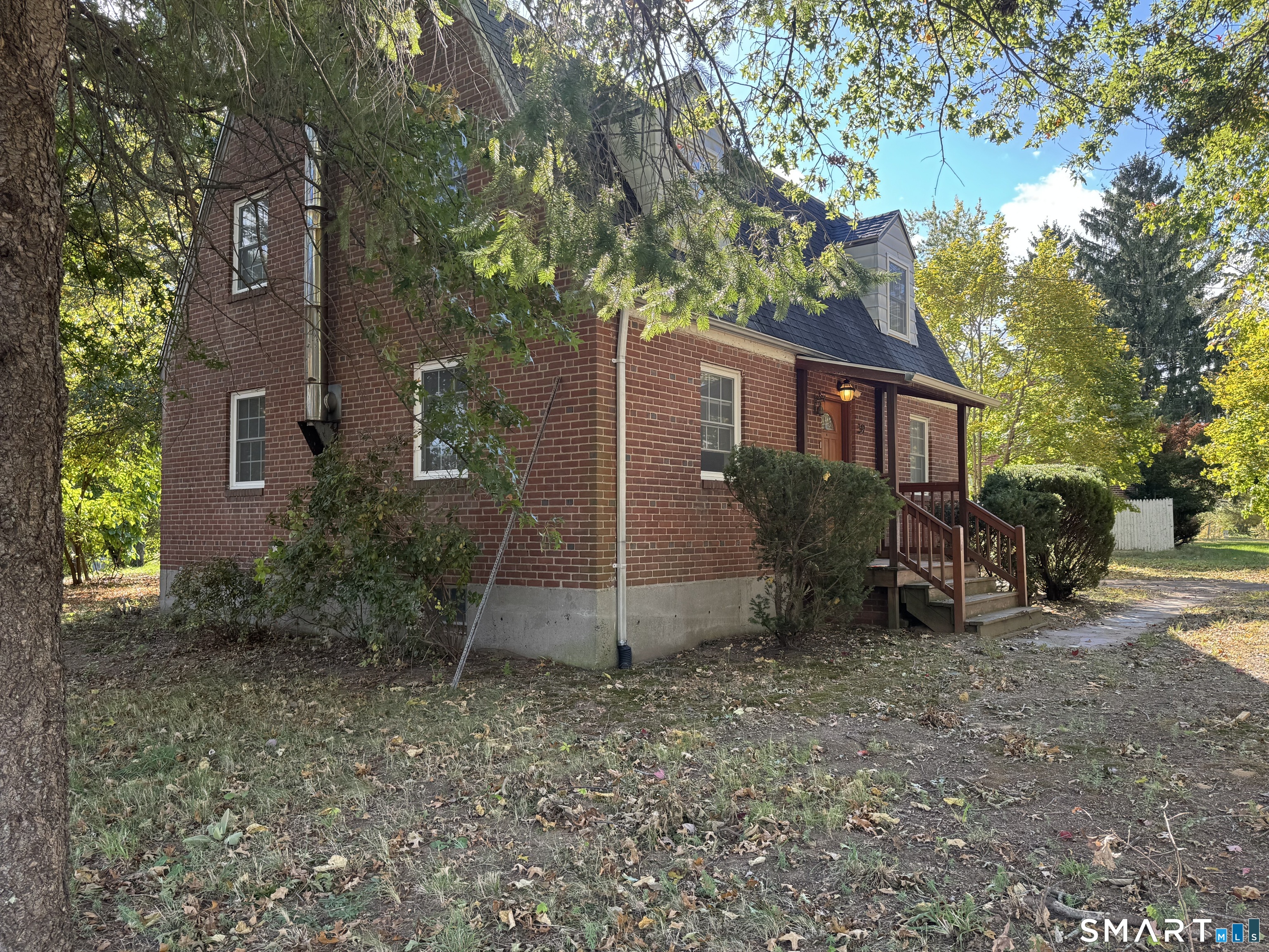 59 East Wintonbury Avenue Bloomfield CT 06002