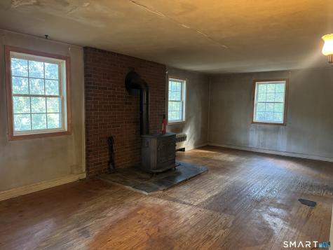 59 East Wintonbury Avenue Bloomfield CT 06002