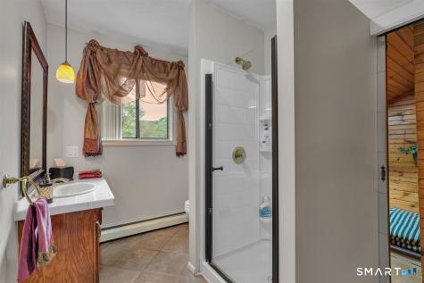 232 Jones Road Naugatuck CT 06770