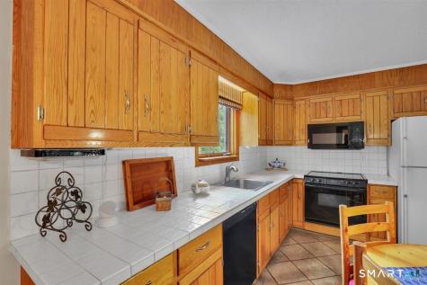 232 Jones Road Naugatuck CT 06770