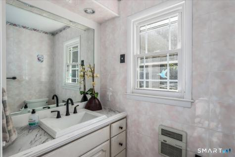 8 Royal Road Danbury CT 06811