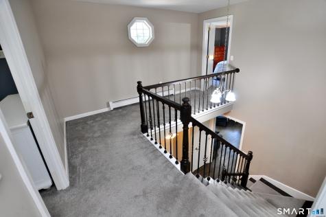 23 Kingsbridge Avon CT 06001