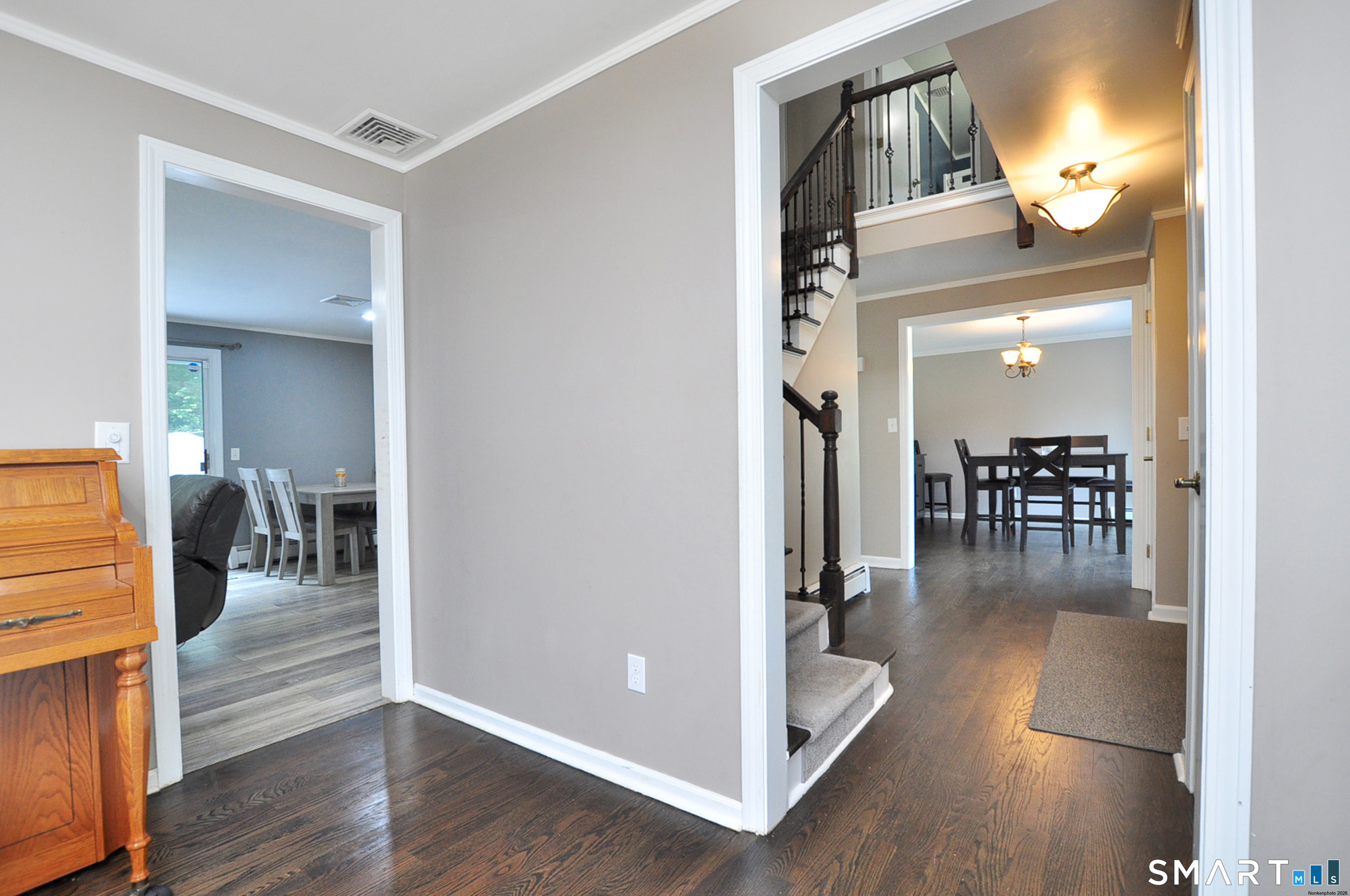 23 Kingsbridge Avon CT 06001