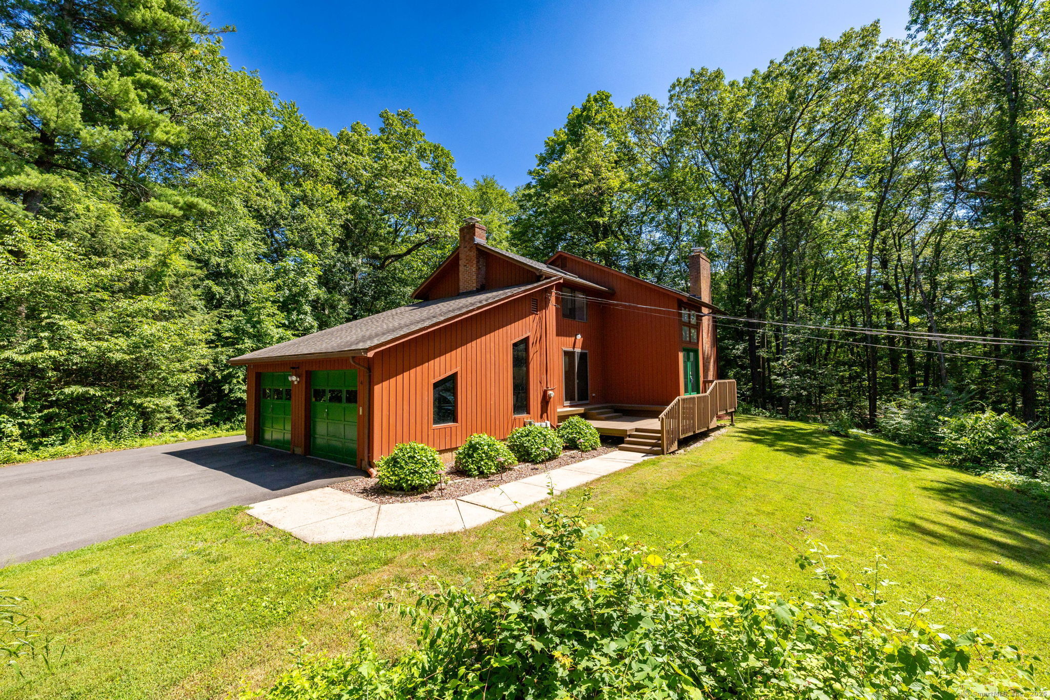 4 Coppergate Road East Granby CT 06026