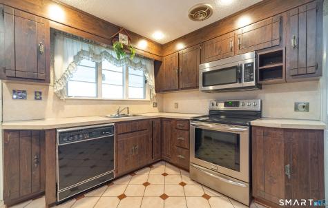 1603 Hartford Turnpike North Haven CT 06473