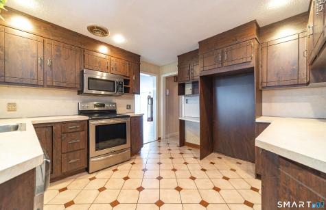 1603 Hartford Turnpike North Haven CT 06473