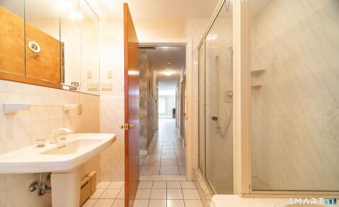 1603 Hartford Turnpike North Haven CT 06473