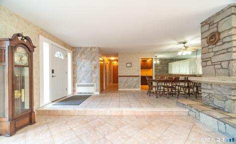 1603 Hartford Turnpike North Haven CT 06473
