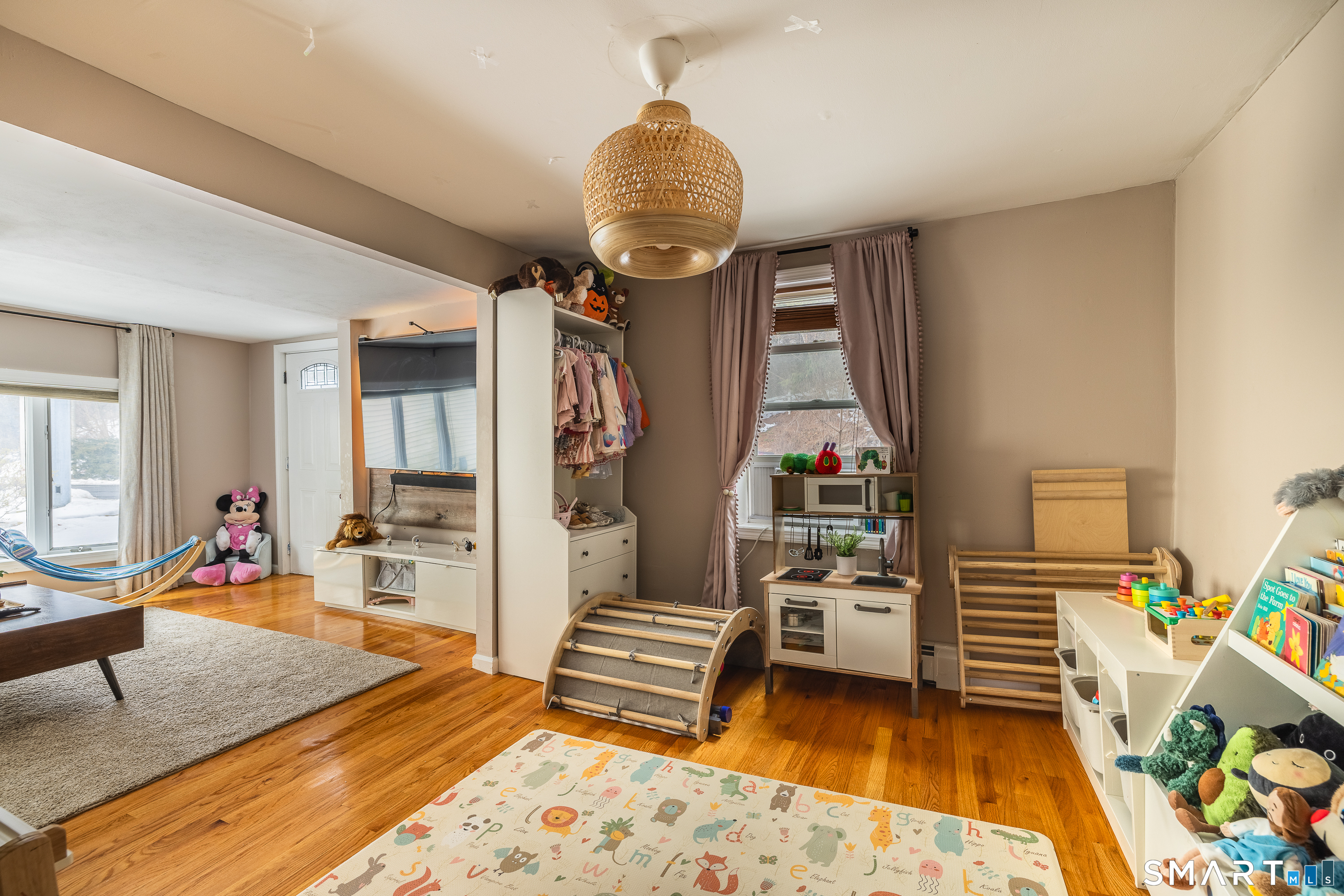 51 Evergreen Avenue Hamden CT 06518