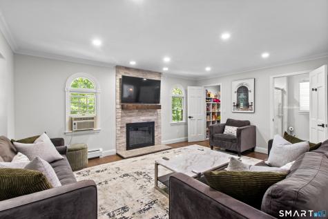 140 Sleepy Hill Road Southbury CT 06488