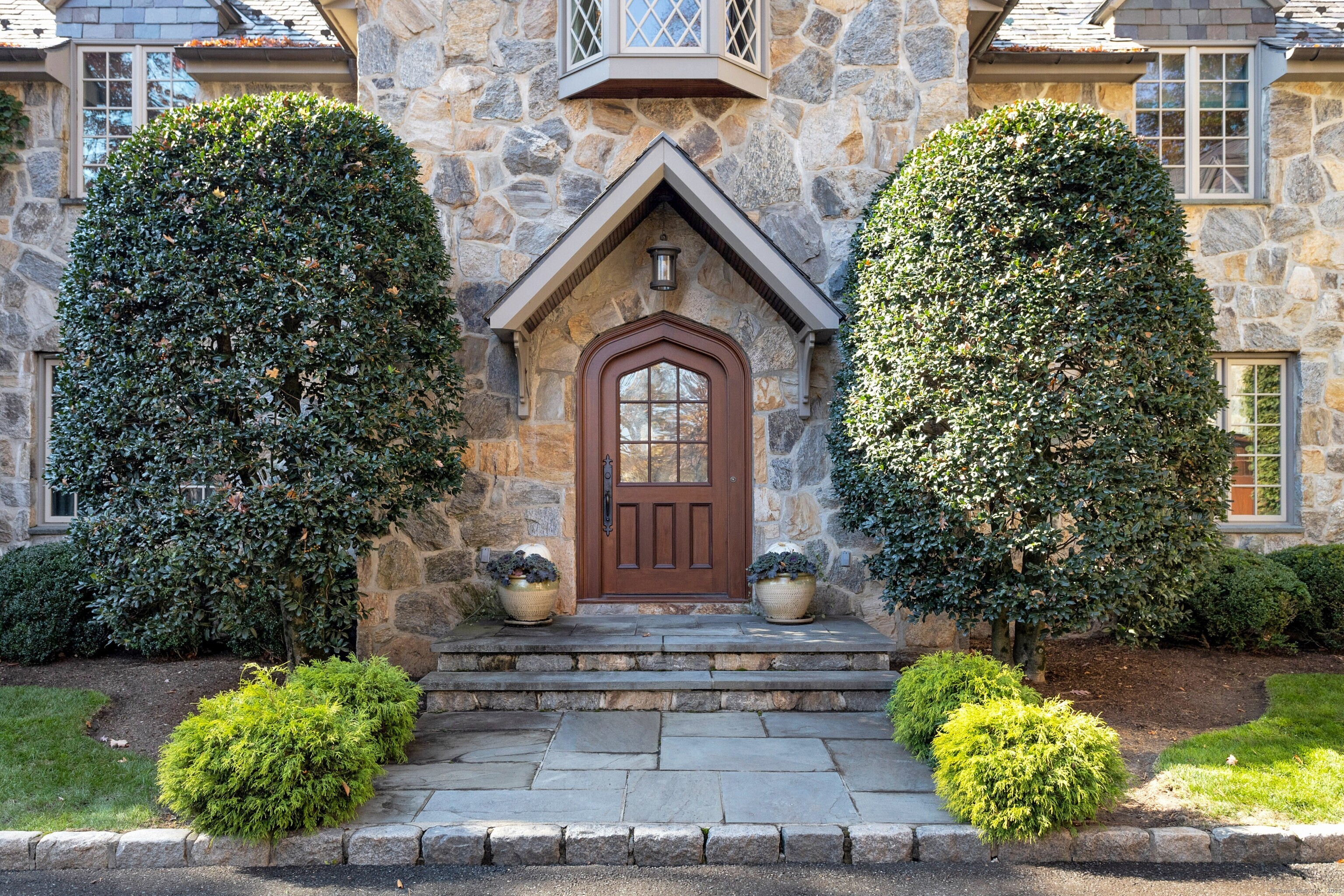 76 Arrowhead Way Darien CT 06820