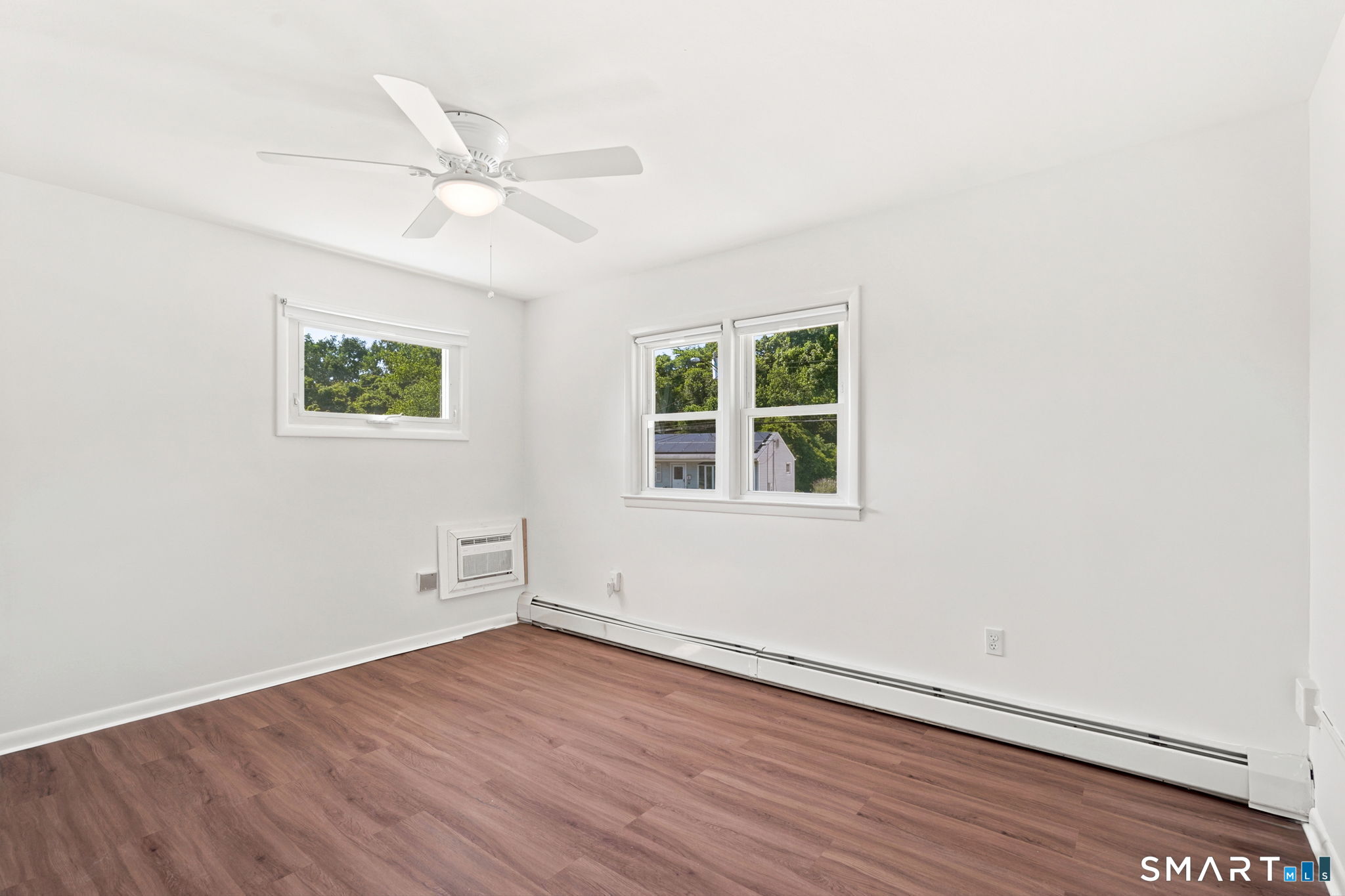 206 Beatrice Drive West Haven CT 06516