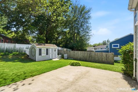 206 Beatrice Drive West Haven CT 06516