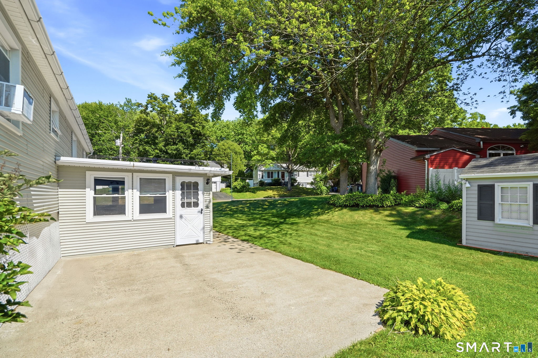 206 Beatrice Drive West Haven CT 06516