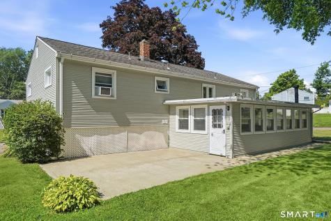 206 Beatrice Drive West Haven CT 06516