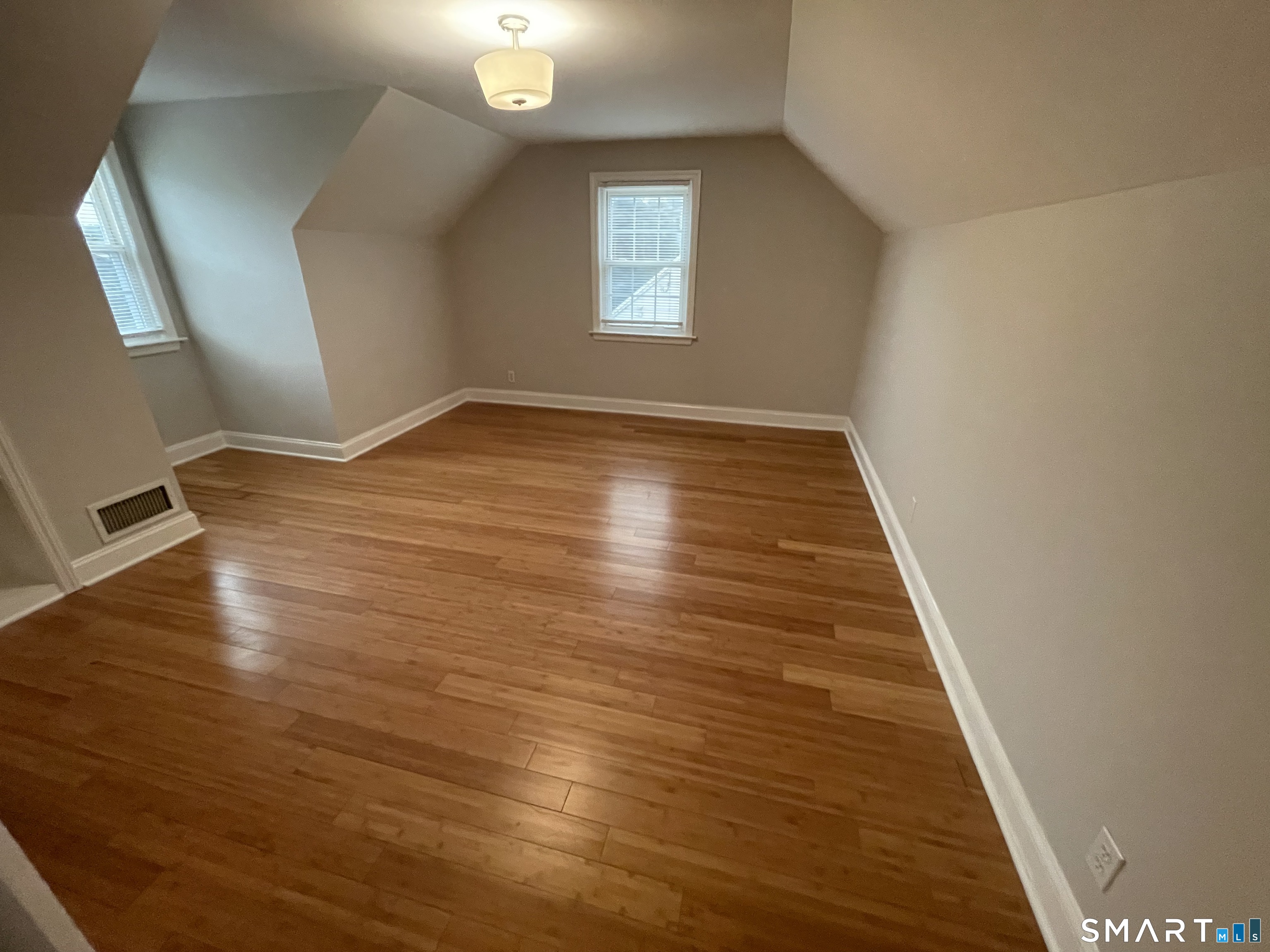 86 Ferndale Avenue Stratford CT 06614