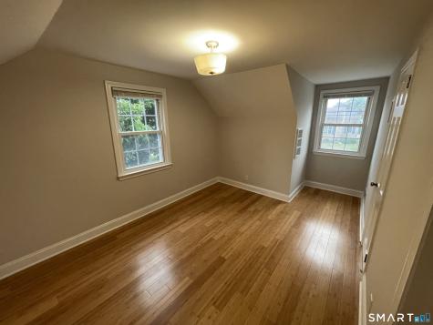 86 Ferndale Avenue Stratford CT 06614