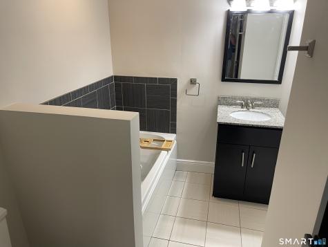 86 Ferndale Avenue Stratford CT 06614