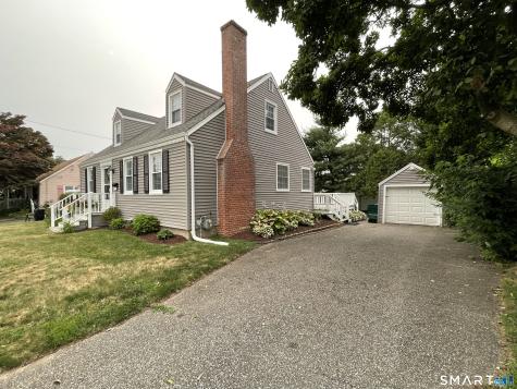 86 Ferndale Avenue Stratford CT 06614
