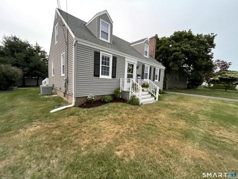 86 Ferndale Avenue Stratford CT 06614