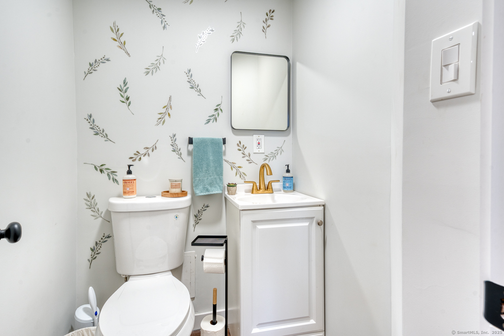 25 Whippoorwill Road Southington CT 06489