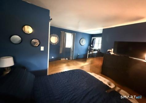 98 Oswegatchie Road Waterford CT 06385