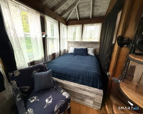 98 Oswegatchie Road Waterford CT 06385