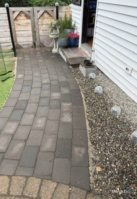 98 Oswegatchie Road Waterford CT 06385