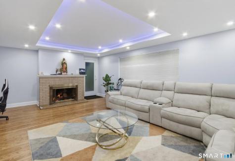 589 Racebrook Road Orange CT 06477
