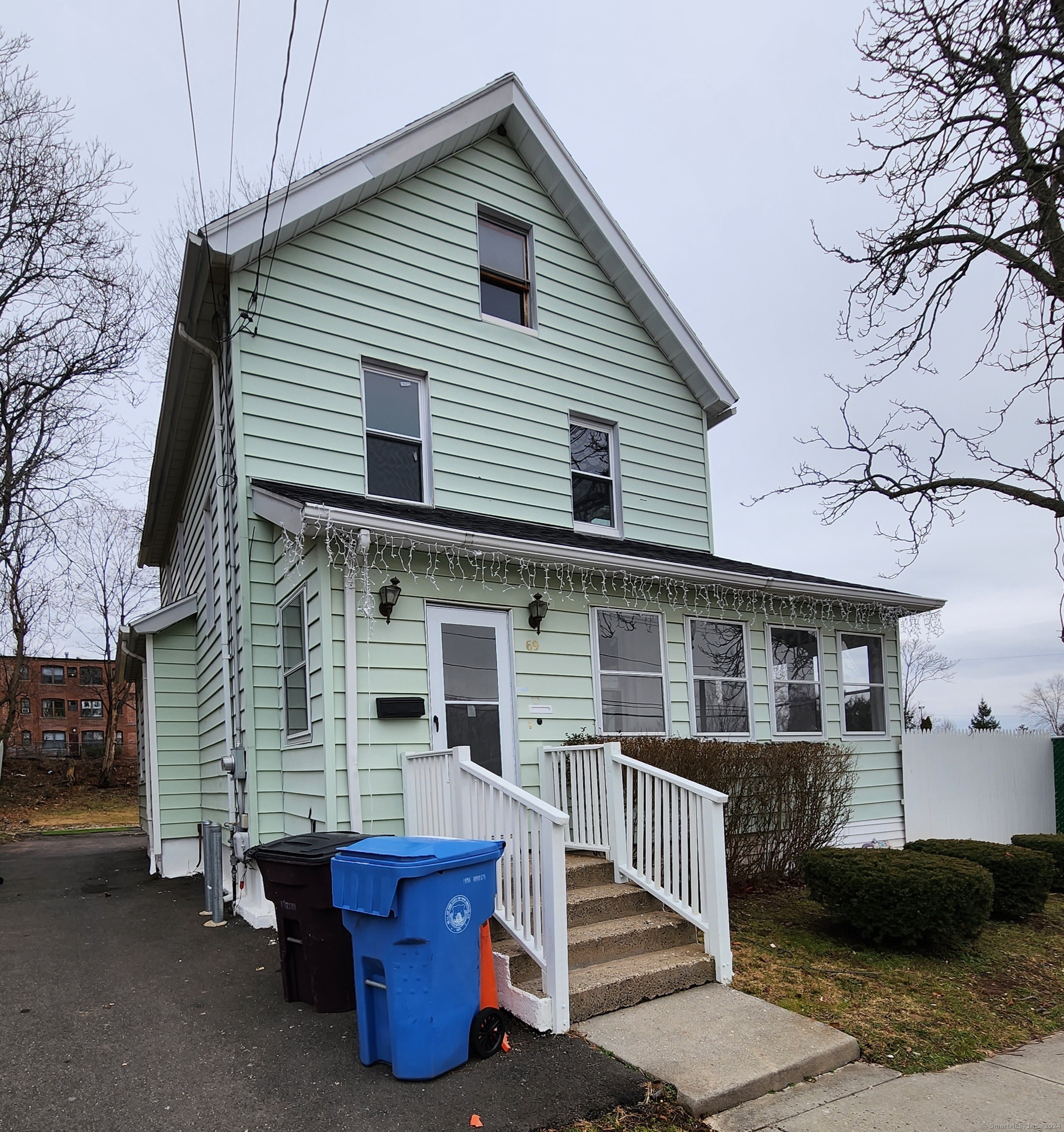 69 Willow Street New Britain CT 06051