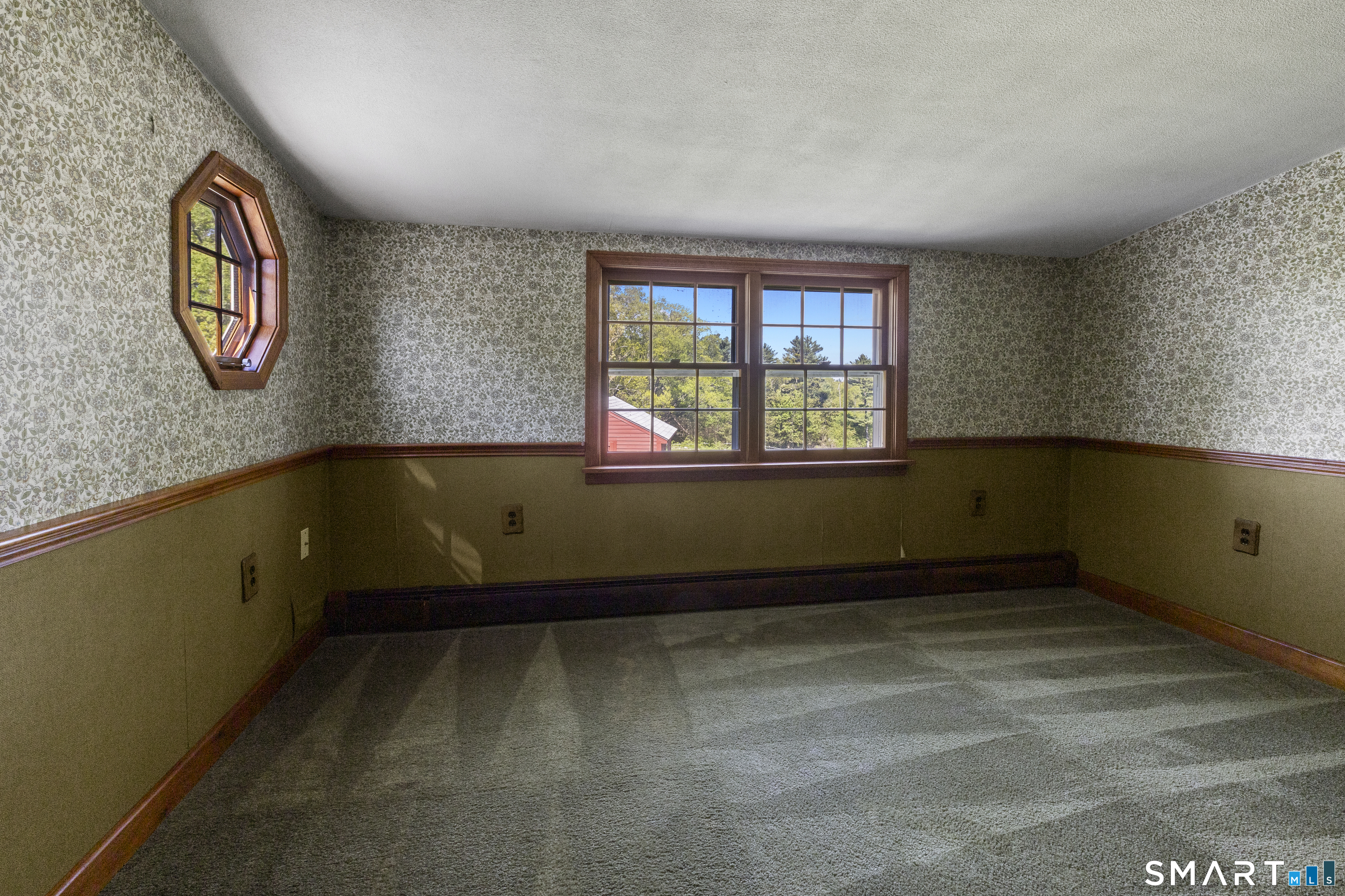 1645 Route 169 Woodstock CT 06281