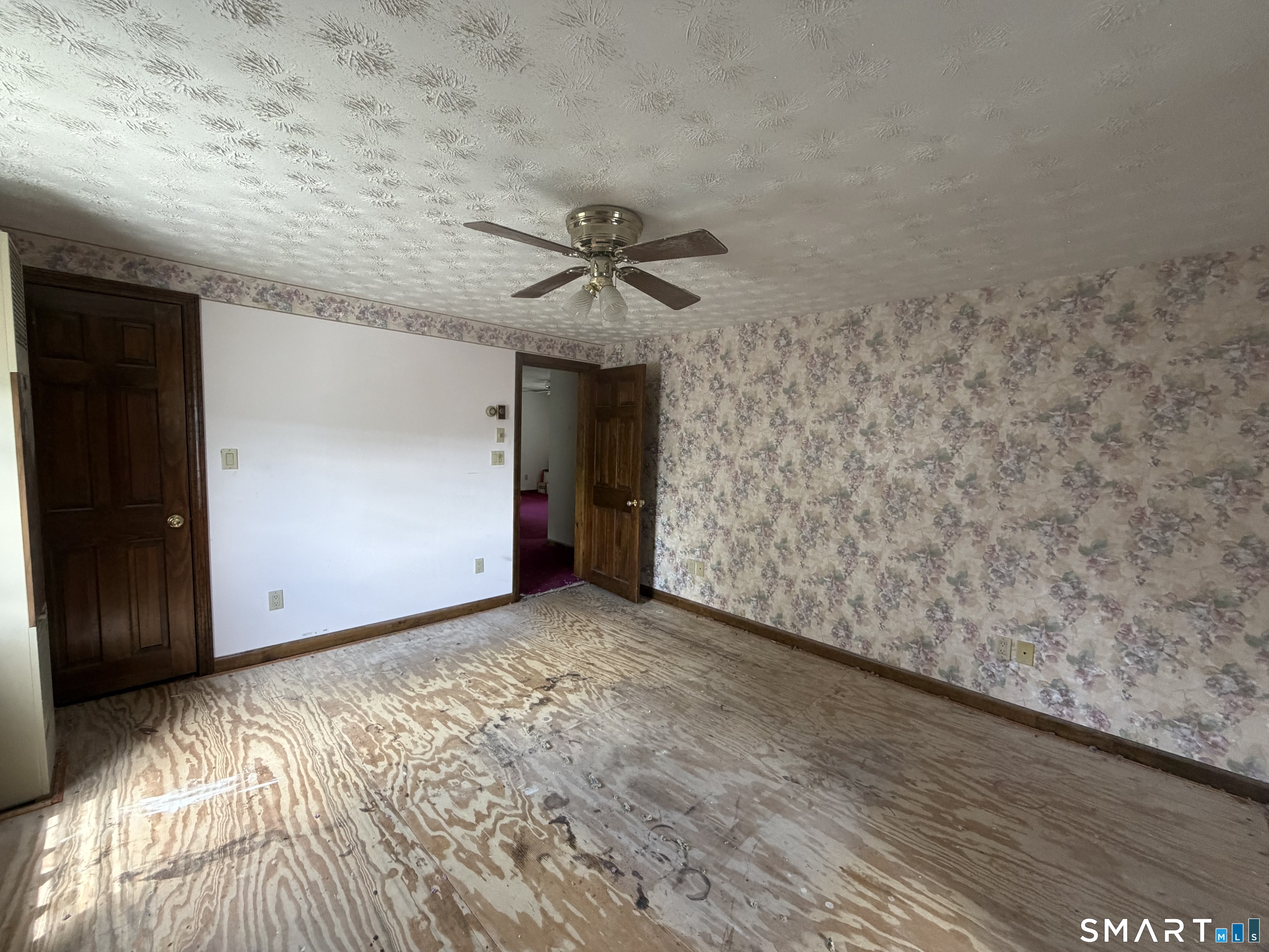 472 West Street Bristol CT 06010