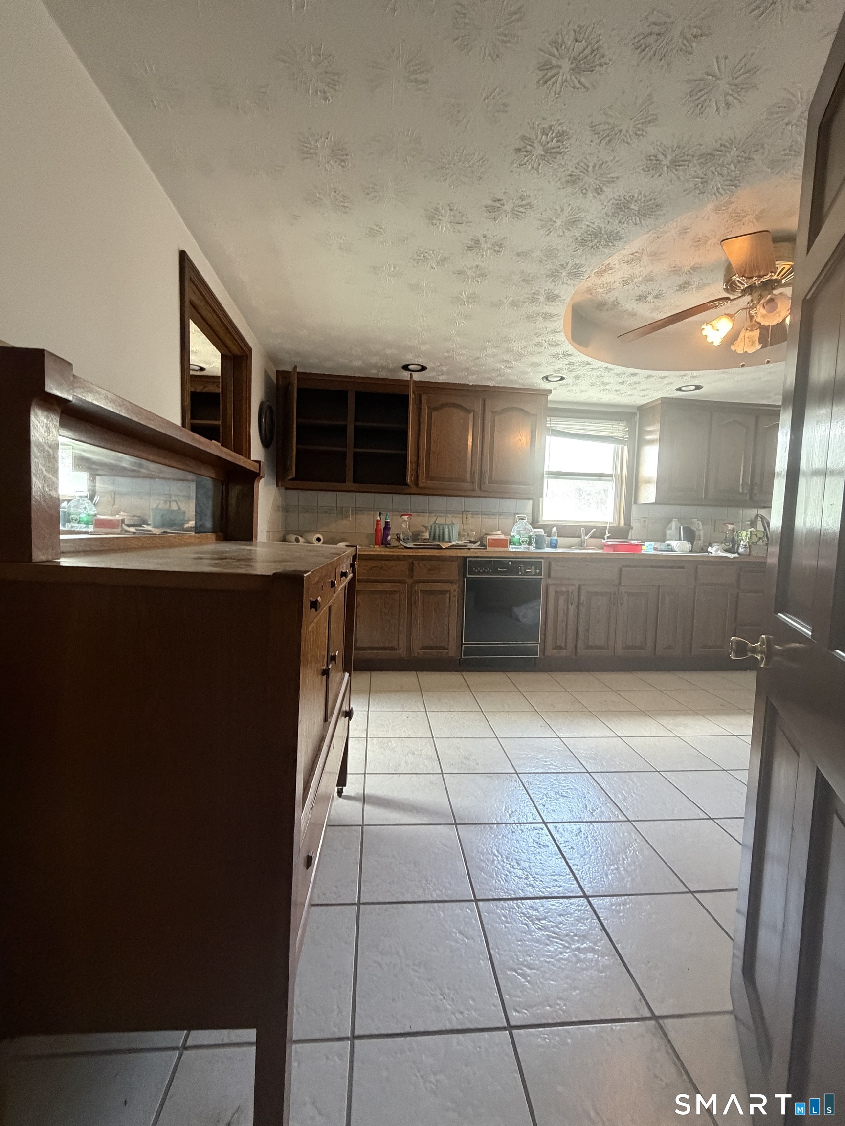 472 West Street Bristol CT 06010