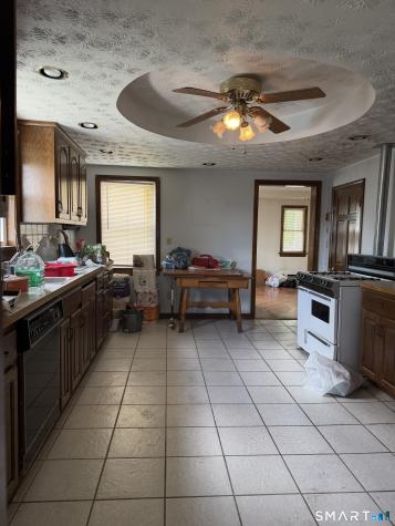 472 West Street Bristol CT 06010