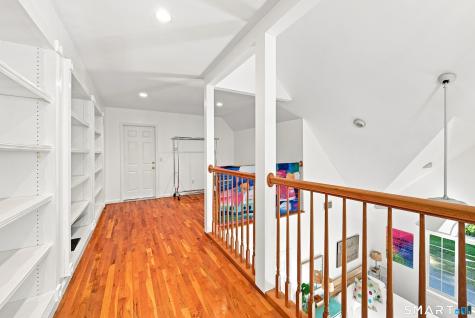 29 Diamond Lane New Milford CT 06776