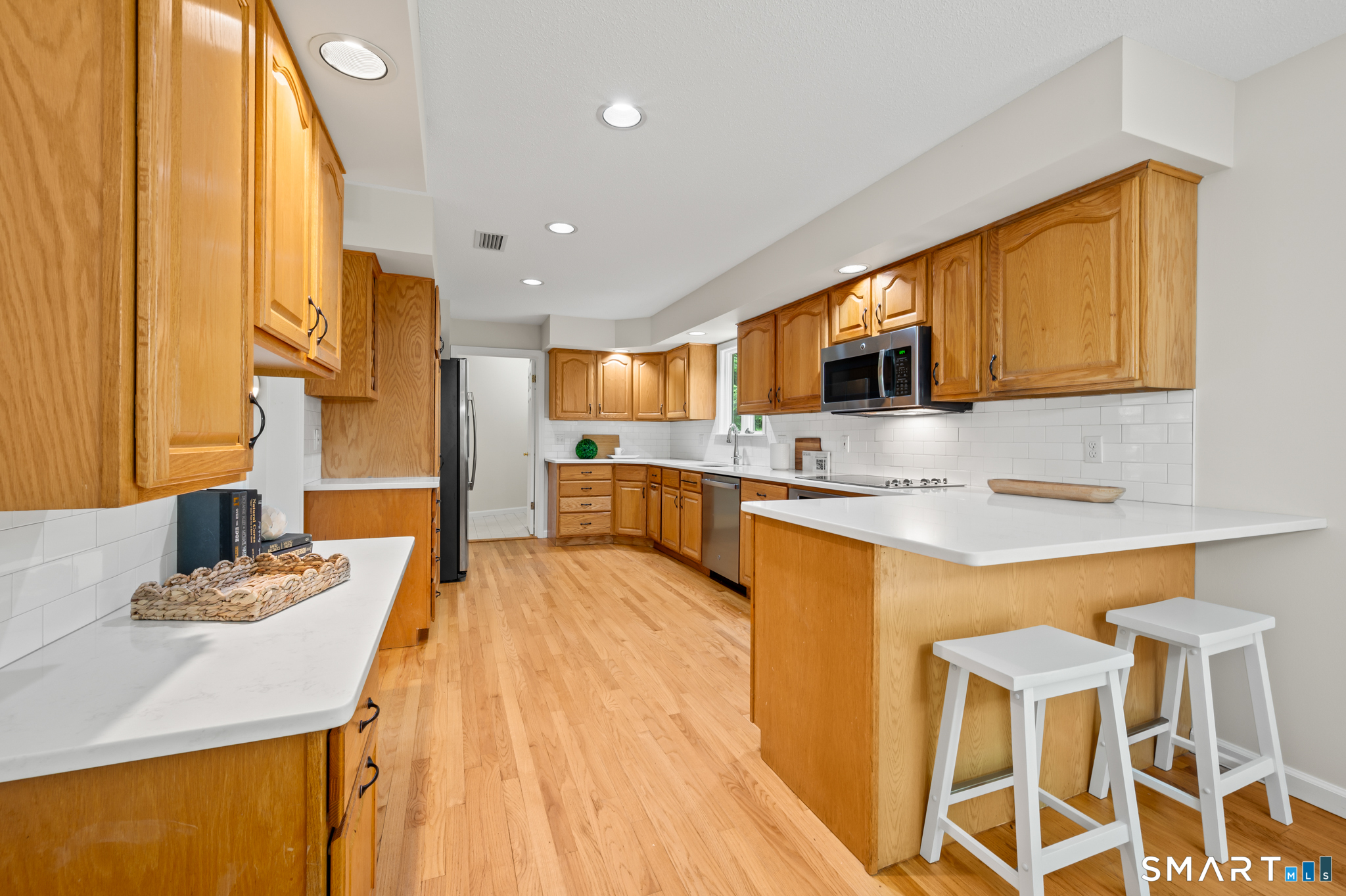 31 Grant Drive Avon CT 06001