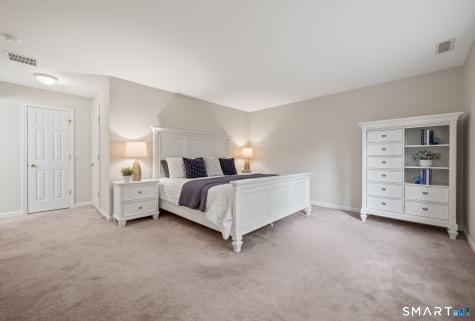 31 Grant Drive Avon CT 06001